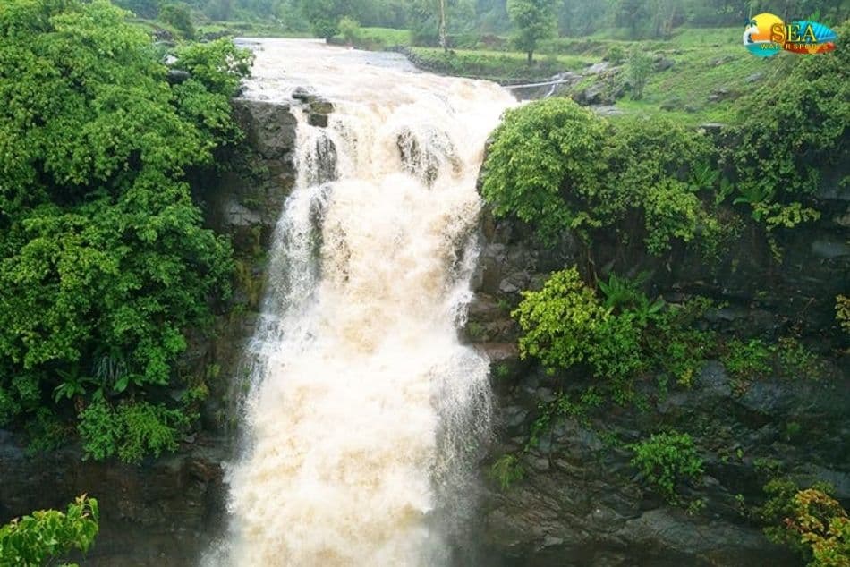 Nearby Randha Fall